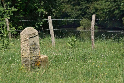 Bornes. © Région Bourgogne-Franche-Comté, Inventaire du patrimoine