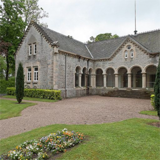 Aile gauche et partie du corps central. © Région Bourgogne-Franche-Comté, Inventaire du patrimoine Aile gauche et partie du corps central. © Région Bourgogne-Franche-Comté, Inventaire du patrimoine