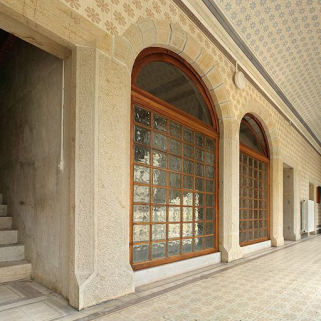 Mur postérieur de la galerie du corps central. © Région Bourgogne-Franche-Comté, Inventaire du patrimoine Mur postérieur de la galerie du corps central. © Région Bourgogne-Franche-Comté, Inventaire du patrimoine