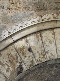 Fontaine dans le mur de clôture rue de l'hôpital : détail. © Région Bourgogne-Franche-Comté, Inventaire du patrimoine