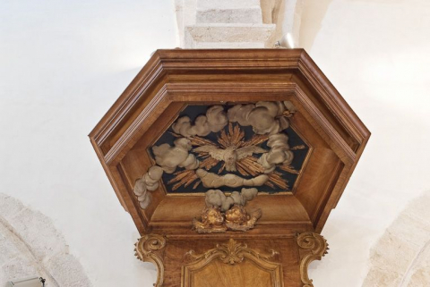 Détail de l'abat-voix. © Région Bourgogne-Franche-Comté, Inventaire du patrimoine