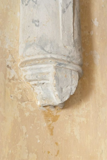 Deuxième culot gauche. © Région Bourgogne-Franche-Comté, Inventaire du patrimoine Deuxième culot gauche. © Région Bourgogne-Franche-Comté, Inventaire du patrimoine