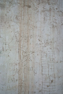 Clocher : graffitis. © Région Bourgogne-Franche-Comté, Inventaire du patrimoine