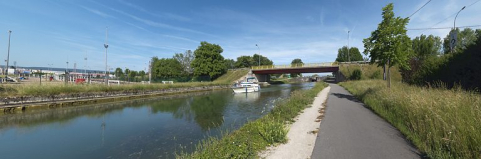 Le pont dans son environnement. © Région Bourgogne-Franche-Comté, Inventaire du patrimoine