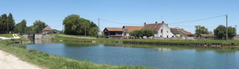 Environnement immédiat du pont. © Région Bourgogne-Franche-Comté, Inventaire du patrimoine