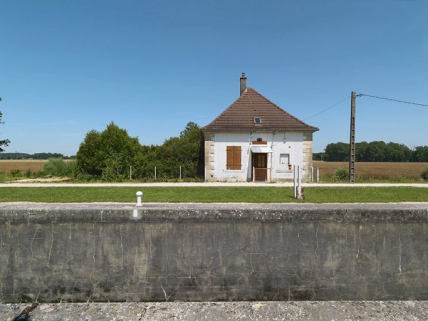 Vue de face. © Région Bourgogne-Franche-Comté, Inventaire du patrimoine