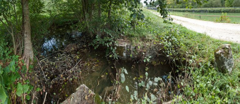 Vue du bassin. © Région Bourgogne-Franche-Comté, Inventaire du patrimoine