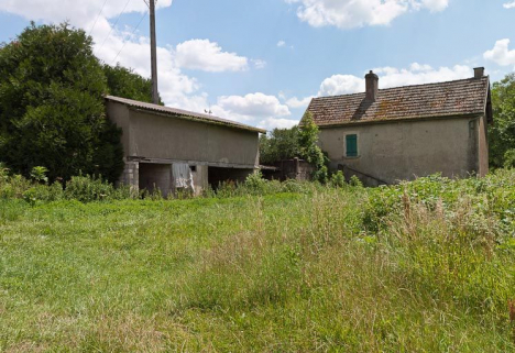 Vue du jardin et des annexes du site d'écluse. © Région Bourgogne-Franche-Comté, Inventaire du patrimoine