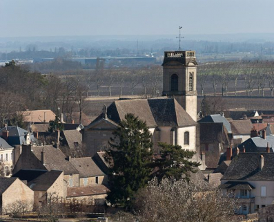 Eglise dans son site. © Région Bourgogne-Franche-Comté, Inventaire du patrimoine