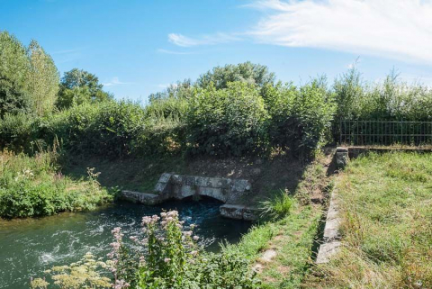 Aqueduc. © Région Bourgogne-Franche-Comté, Inventaire du patrimoine