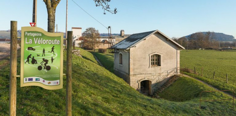 façade postérieure de l'usine. © Région Bourgogne-Franche-Comté, Inventaire du patrimoine