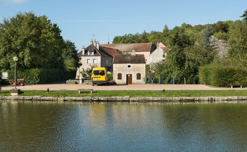 L'abri des ouvriers : vue de face. © Région Bourgogne-Franche-Comté, Inventaire du patrimoine