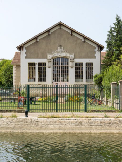 Le bâtiment du moulin : de face. © Région Bourgogne-Franche-Comté, Inventaire du patrimoine