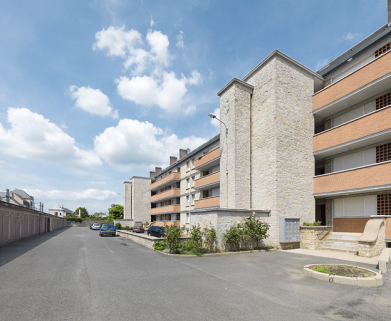 Façade antérieure du bâtiment A. © Région Bourgogne-Franche-Comté, Inventaire du patrimoine