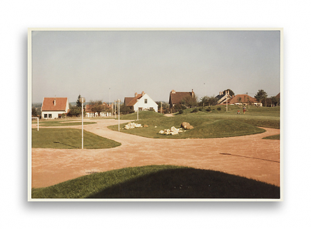 Aménagement du parc Schweitzer. Photographie ancienne, 1982. (Archives municipales Cosne-Cours-sur-Loire, 202W683 - 2Fi50) © Région Bourgogne-Franche-Comté, Inventaire du patrimoine