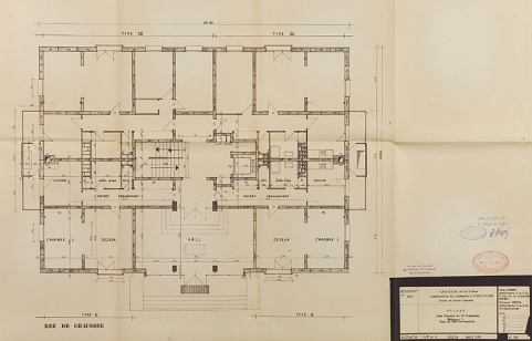 Bâtiment A à K : troisième tranche de 52 logements, bâtiment G, plan du rez-de-chaussée ; L. Robert, G. Denise, avril 1965. (Archives municipales Cosne-Cours-sur-Loire, 200 W 20 - PC 821) © Région Bourgogne-Franche-Comté, Inventaire du patrimoine