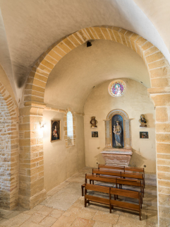 Vue du bras nord du transept, de trois-quarts. © Région Bourgogne-Franche-Comté, Inventaire du patrimoine