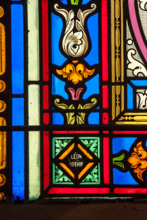 Verrière représentant St Hubert et St Laurent. Détail de la signature. © Région Bourgogne-Franche-Comté, Inventaire du patrimoine