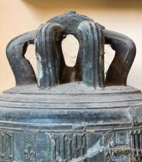 Détail : anses. © Région Bourgogne-Franche-Comté, Inventaire du patrimoine