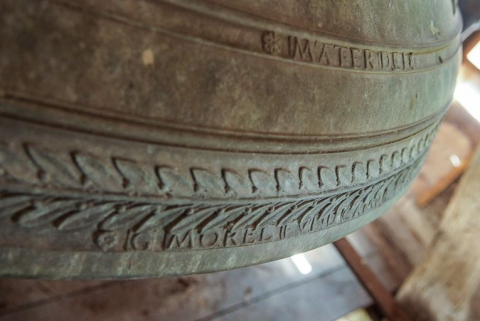 Détail de la signature. © Région Bourgogne-Franche-Comté, Inventaire du patrimoine