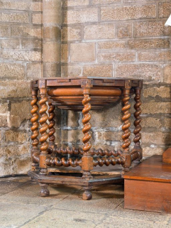 Partie inférieure. © Région Bourgogne-Franche-Comté, Inventaire du patrimoine