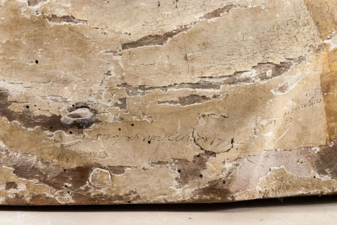 Buste-reliquaitre à l'effigie d'un roi : détail de la signature au dos. © Région Bourgogne-Franche-Comté, Inventaire du patrimoine