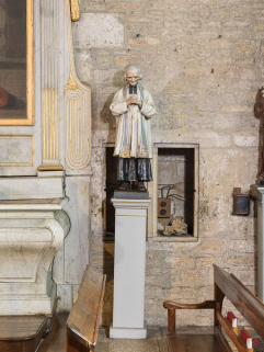 Vue d'ensemble de la statue de saint Jean-Marie Vianney. © Région Bourgogne-Franche-Comté, Inventaire du patrimoine