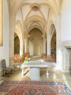 Vue d'ensemble de l'intérieur de la chapelle, depuis le choeur. © Région Bourgogne-Franche-Comté, Inventaire du patrimoine