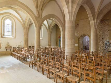 Vue d'ensemble de la nef, vers le sud-ouest. © Région Bourgogne-Franche-Comté, Inventaire du patrimoine