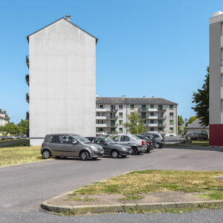 Bâtiment SIDEN, façade latérale sud et façade postérieure sud. © Région Bourgogne-Franche-Comté, Inventaire du patrimoine