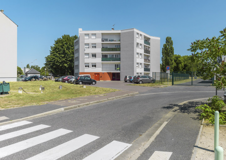 Bâtiment X, façades sud-ouest. © Région Bourgogne-Franche-Comté, Inventaire du patrimoine