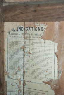 Détail des indications pour l'entretien des horloges. © Région Bourgogne-Franche-Comté, Inventaire du patrimoine