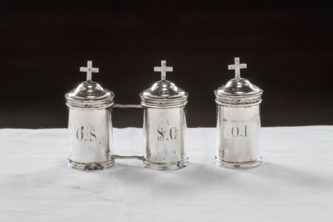 Les trois ampoules. © Région Bourgogne-Franche-Comté, Inventaire du patrimoine