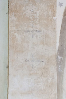 Détail des traces de peintures murales du choeur. © Région Bourgogne-Franche-Comté, Inventaire du patrimoine