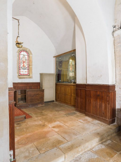 Chapelle sud-ouest de trois quarts. © Région Bourgogne-Franche-Comté, Inventaire du patrimoine