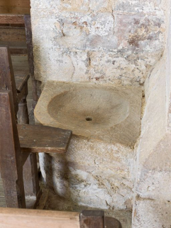 Lavabo des fonts baptismaux. © Région Bourgogne-Franche-Comté, Inventaire du patrimoine