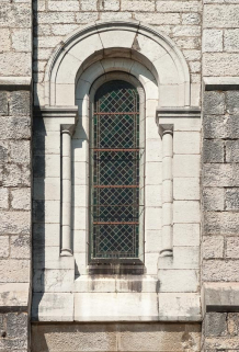 La baie au dessus du portail. © Région Bourgogne-Franche-Comté, Inventaire du patrimoine