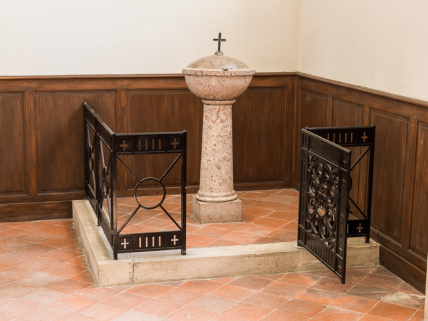 Fonts baptismaux. © Région Bourgogne-Franche-Comté, Inventaire du patrimoine