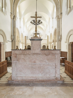 Autel, vue depuis le choeur. © Région Bourgogne-Franche-Comté, Inventaire du patrimoine