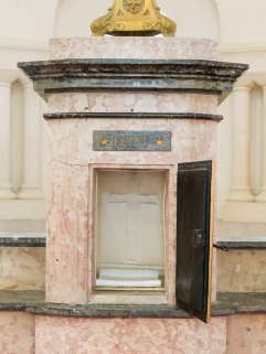 Tabernacle du maître-autel. © Région Bourgogne-Franche-Comté, Inventaire du patrimoine