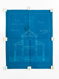 Coupe transversale de l'église d'Aloxe-Corton. Plan bleu dressé par l'architecte Pinchard le 10 décembre 1887 (Archives communales, Aloxe-Corton). © Région Bourgogne-Franche-Comté, Inventaire du patrimoine