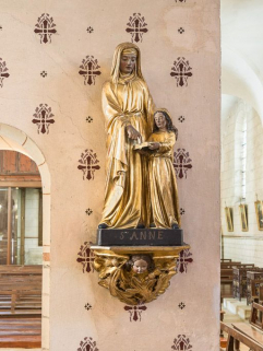 Sainte Anne et la Vierge. © Région Bourgogne-Franche-Comté, Inventaire du patrimoine Sainte Anne et la Vierge. © Région Bourgogne-Franche-Comté, Inventaire du patrimoine