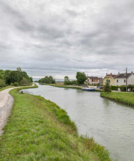 Vue d'ensemble de la gare d'eau. © Région Bourgogne-Franche-Comté, Inventaire du patrimoine