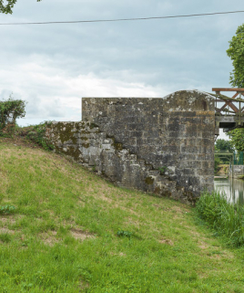 Détail d'une culée en moellons. © Région Bourgogne-Franche-Comté, Inventaire du patrimoine