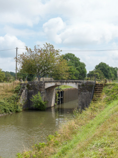Vue du pont. © Région Bourgogne-Franche-Comté, Inventaire du patrimoine