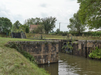 Le second sas, vu d'aval. © Région Bourgogne-Franche-Comté, Inventaire du patrimoine