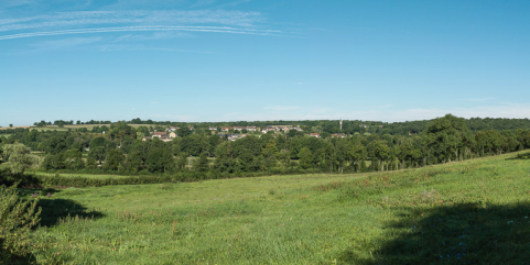 Vue d'ensemble du village. © Région Bourgogne-Franche-Comté, Inventaire du patrimoine
