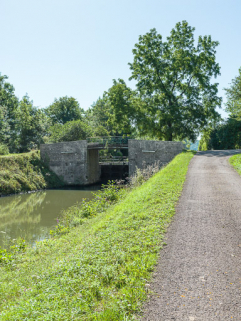 Vue du pont. © Région Bourgogne-Franche-Comté, Inventaire du patrimoine