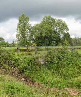 Vue rapprochée de l'ouvrage. © Région Bourgogne-Franche-Comté, Inventaire du patrimoine