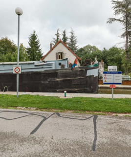 Vue rapprochée de l'écluse. © Région Bourgogne-Franche-Comté, Inventaire du patrimoine